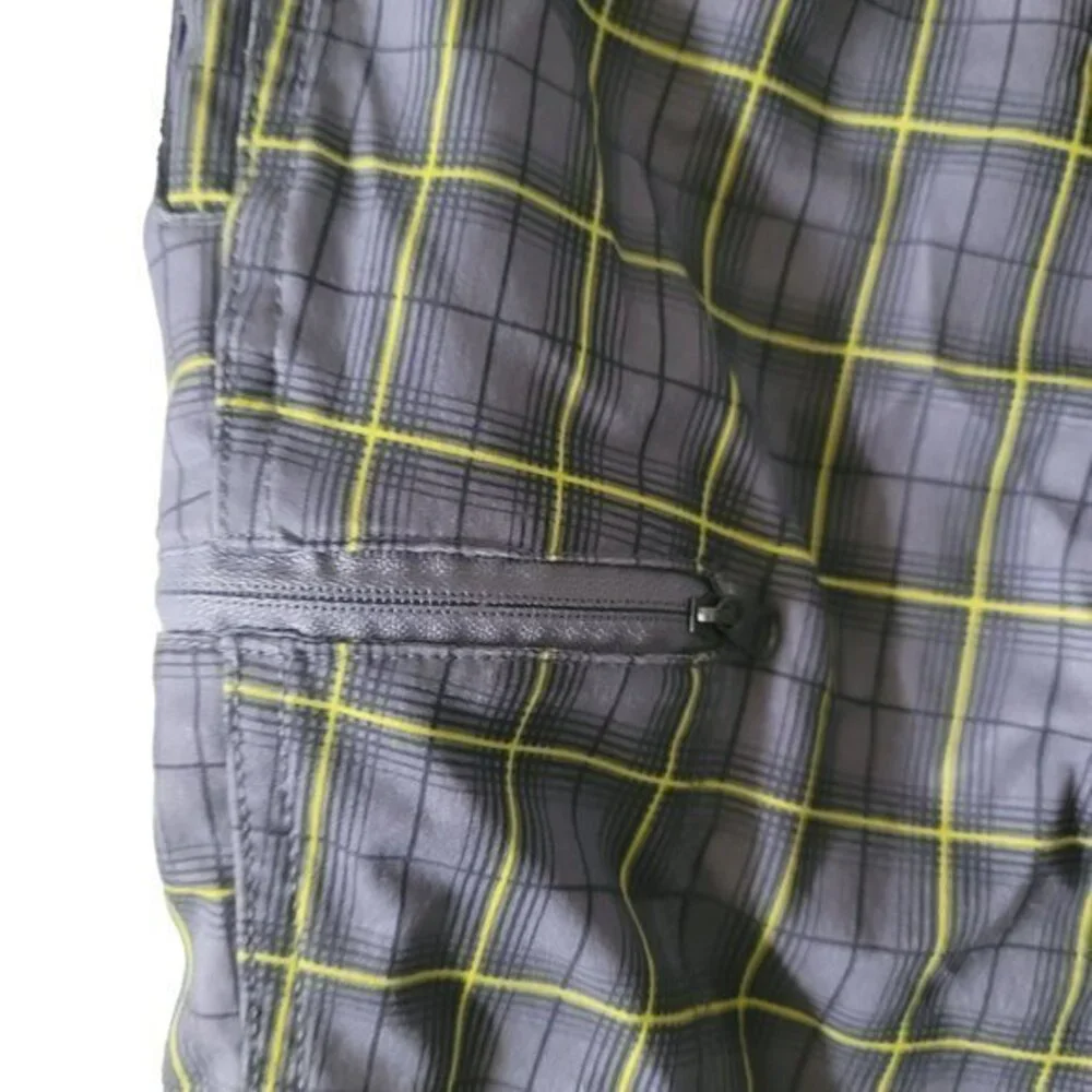 The North Face features flashdry